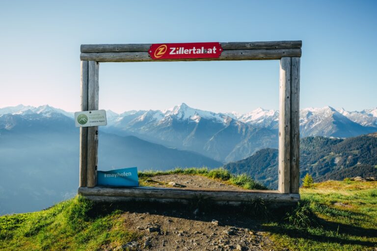 Zillertaler Höhenstrasse am Morgen-1